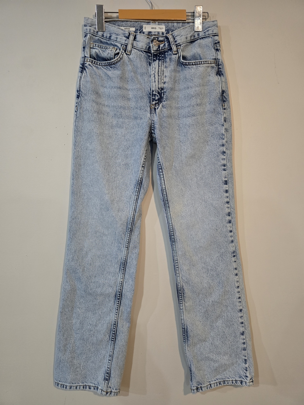 Ladies Mango Matilda Blue Jeans Size 4. Straight Leg. Light Wash.